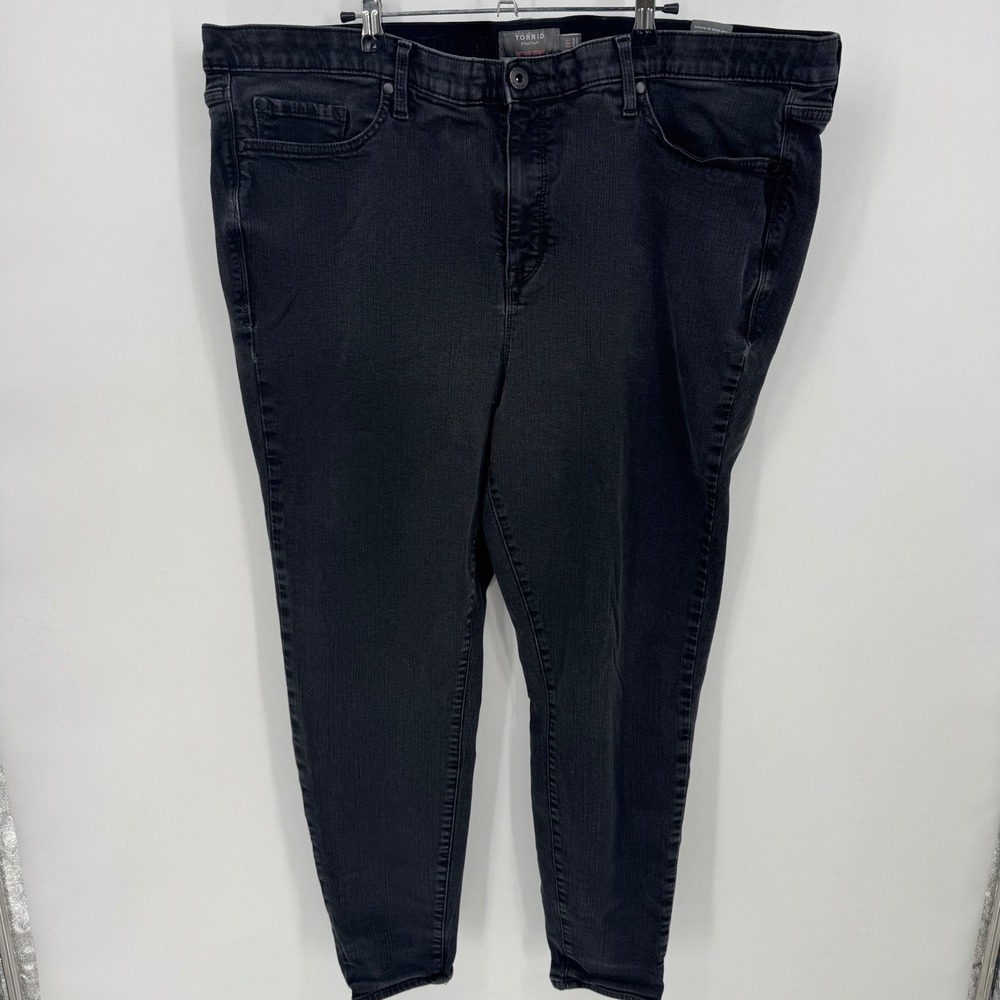 Torrid Sky High Skinny Jeans Black Denim Women's Size‎ 24T Premium Stretch